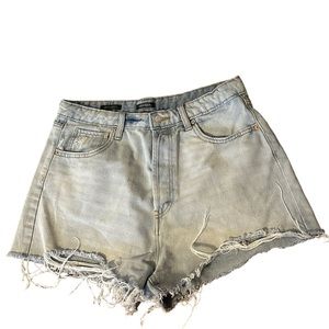 Wild Fable light wash denim shorts
